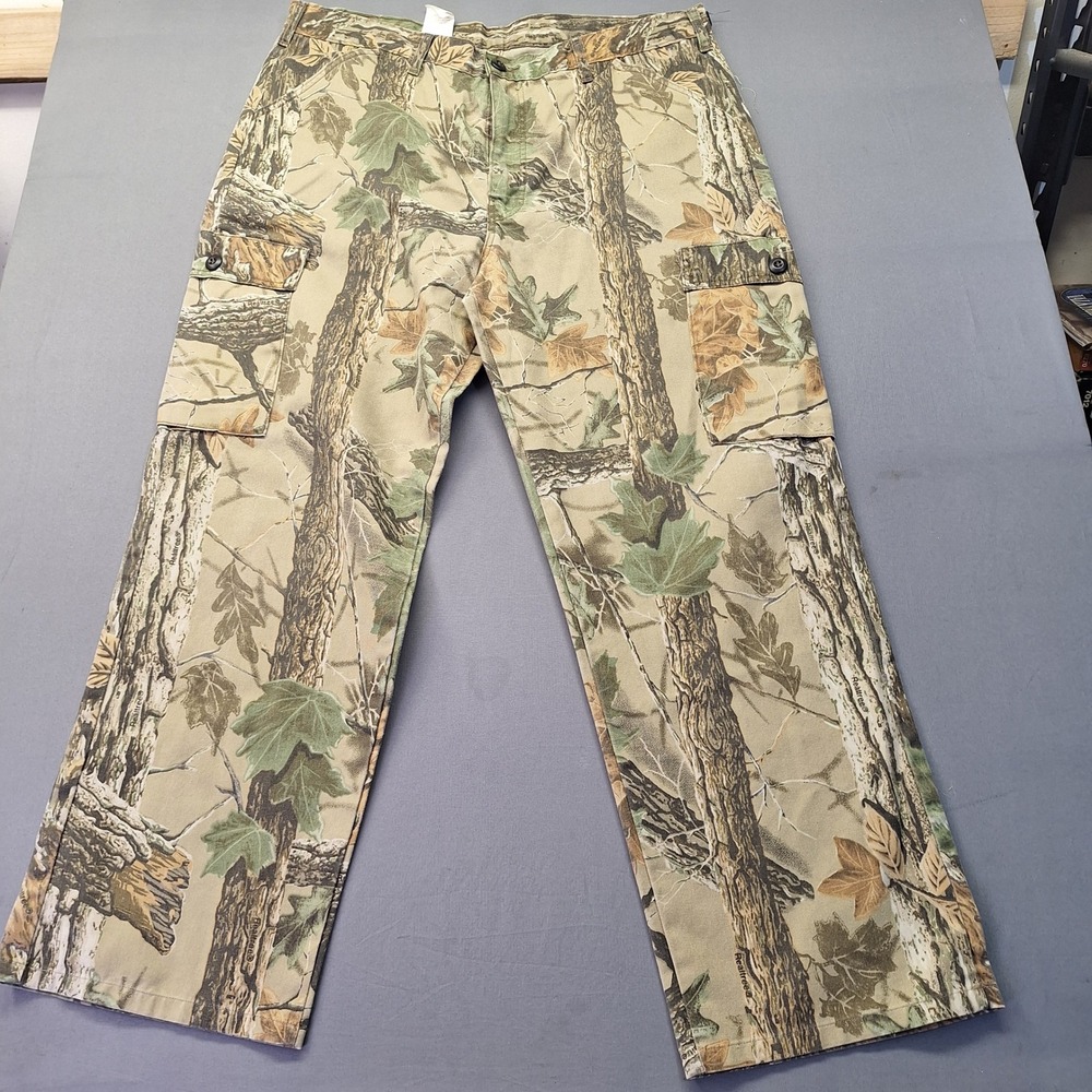 Liberty Realtree Camo Cargo Pants Mens Large Regular 36 Made in USA Hunting